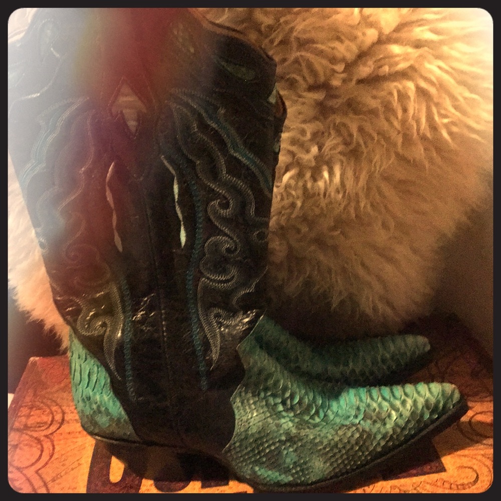 Snake Skin Pattern Cowgirl Boots Retro Toe